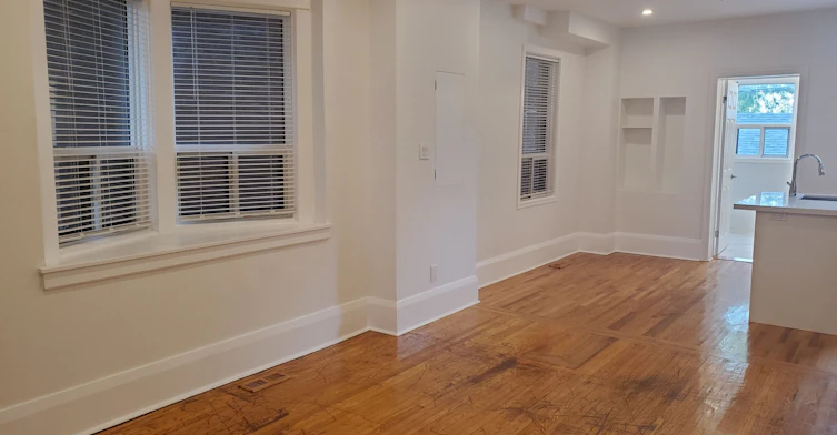 Main-1300 Lansdowne Avenue, Toronto, ON, M6K 2V9 - 6