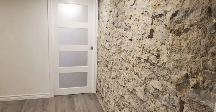 Main-1300 Lansdowne Avenue, Toronto, ON, M6K 2V9 - 33
