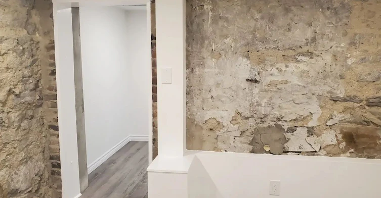 Main-1300 Lansdowne Avenue, Toronto, ON, M6K 2V9 - 31
