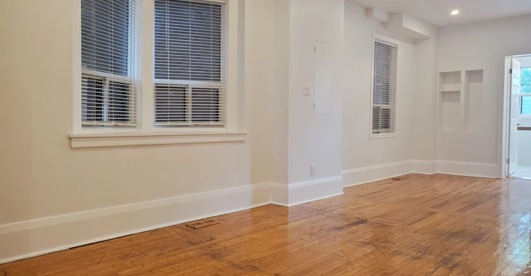 Main-1300 Lansdowne Avenue, Toronto, ON, M6K 2V9 - 5