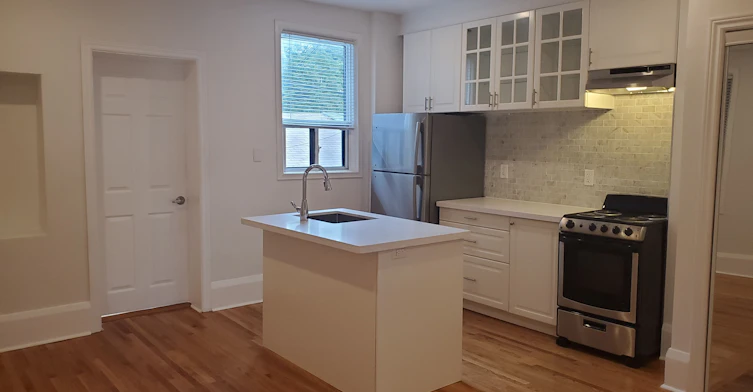 Main-1300 Lansdowne Avenue, Toronto, ON, M6K 2V9 - 15