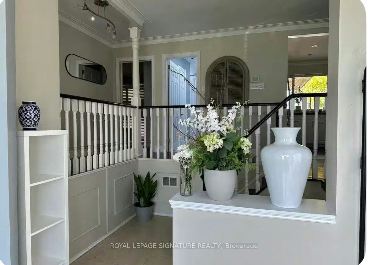 1353 Sheldon Avenue, Oakville, ON, L6L 2P9 - 2