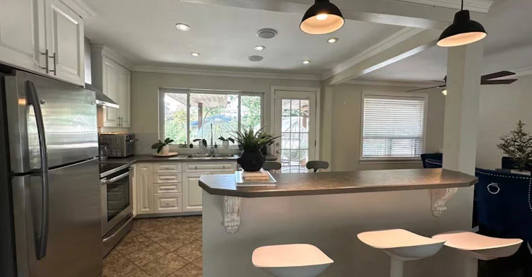 1353 Sheldon Avenue, Oakville, ON, L6L 2P9 - 4