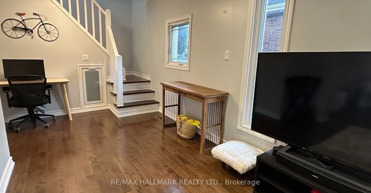 15 Daniels Street, Toronto, ON, M8Y 1L6 - 4
