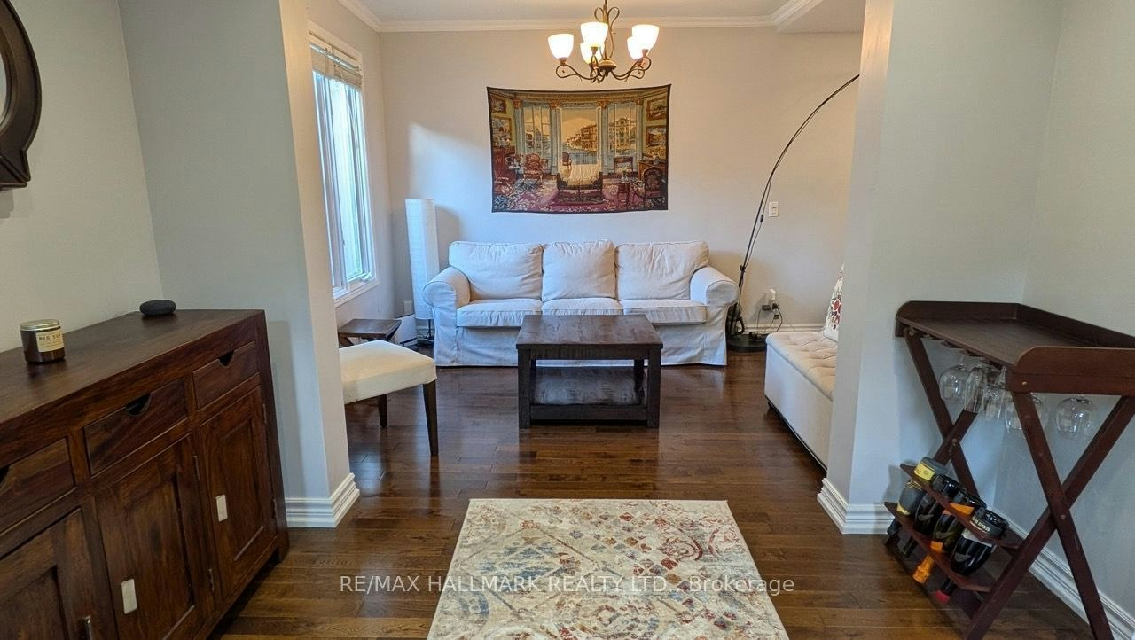 15 Daniels Street, Toronto, ON, M8Y 1L6 - 12