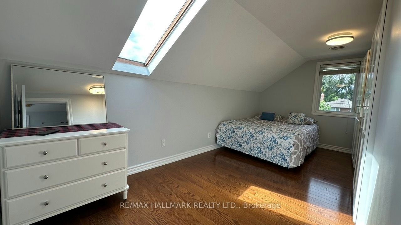 15 Daniels Street, Toronto, ON, M8Y 1L6 - 31