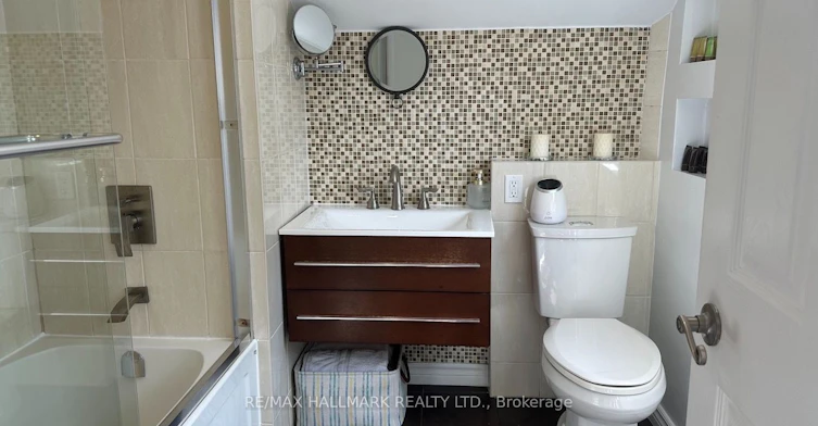 15 Daniels Street, Toronto, ON, M8Y 1L6 - 34