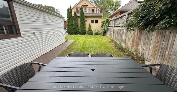 15 Daniels Street, Toronto, ON, M8Y 1L6 - 42