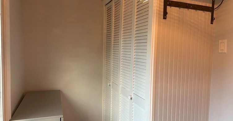 15 Daniels Street, Toronto, ON, M8Y 1L6 - 2
