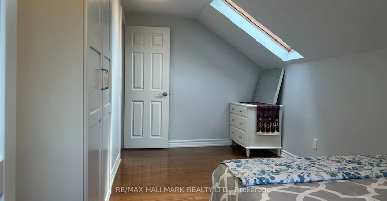 15 Daniels Street, Toronto, ON, M8Y 1L6 - 32