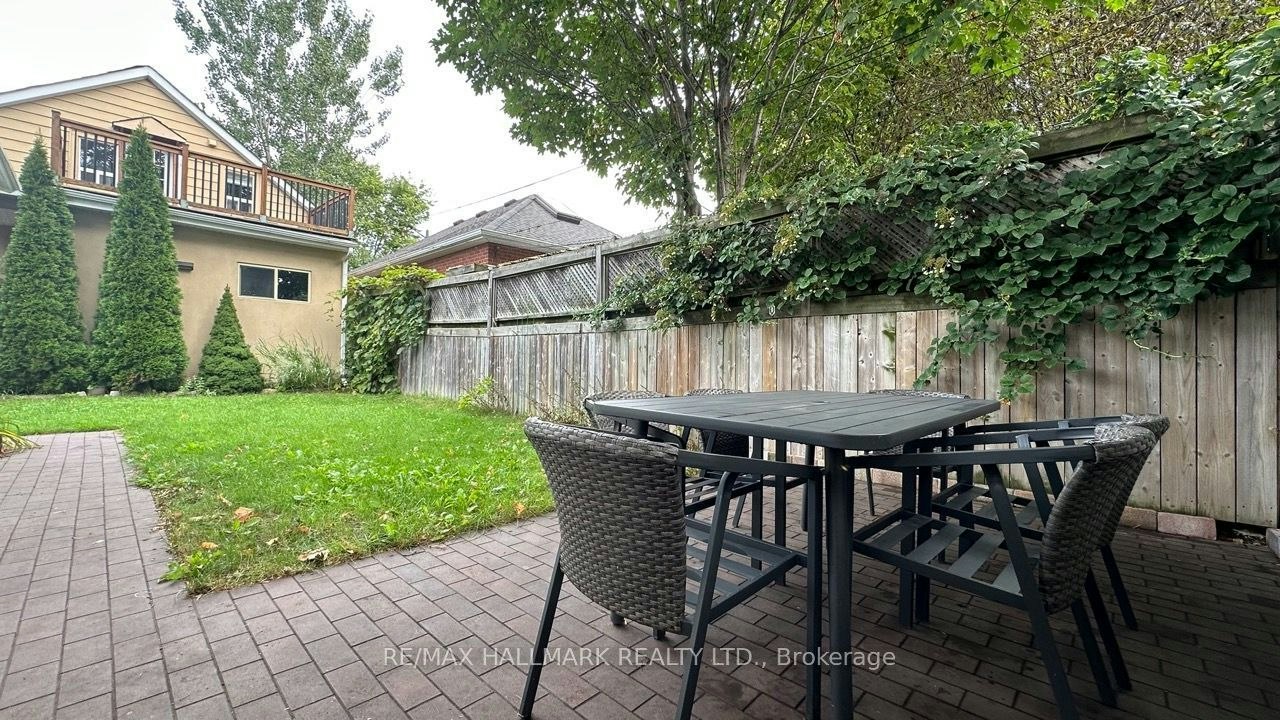 15 Daniels Street, Toronto, ON, M8Y 1L6 - 41