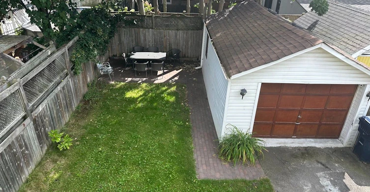 15 Daniels Street, Toronto, ON, M8Y 1L6 - 44