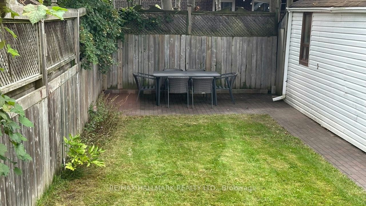 15 Daniels Street, Toronto, ON, M8Y 1L6 - 43