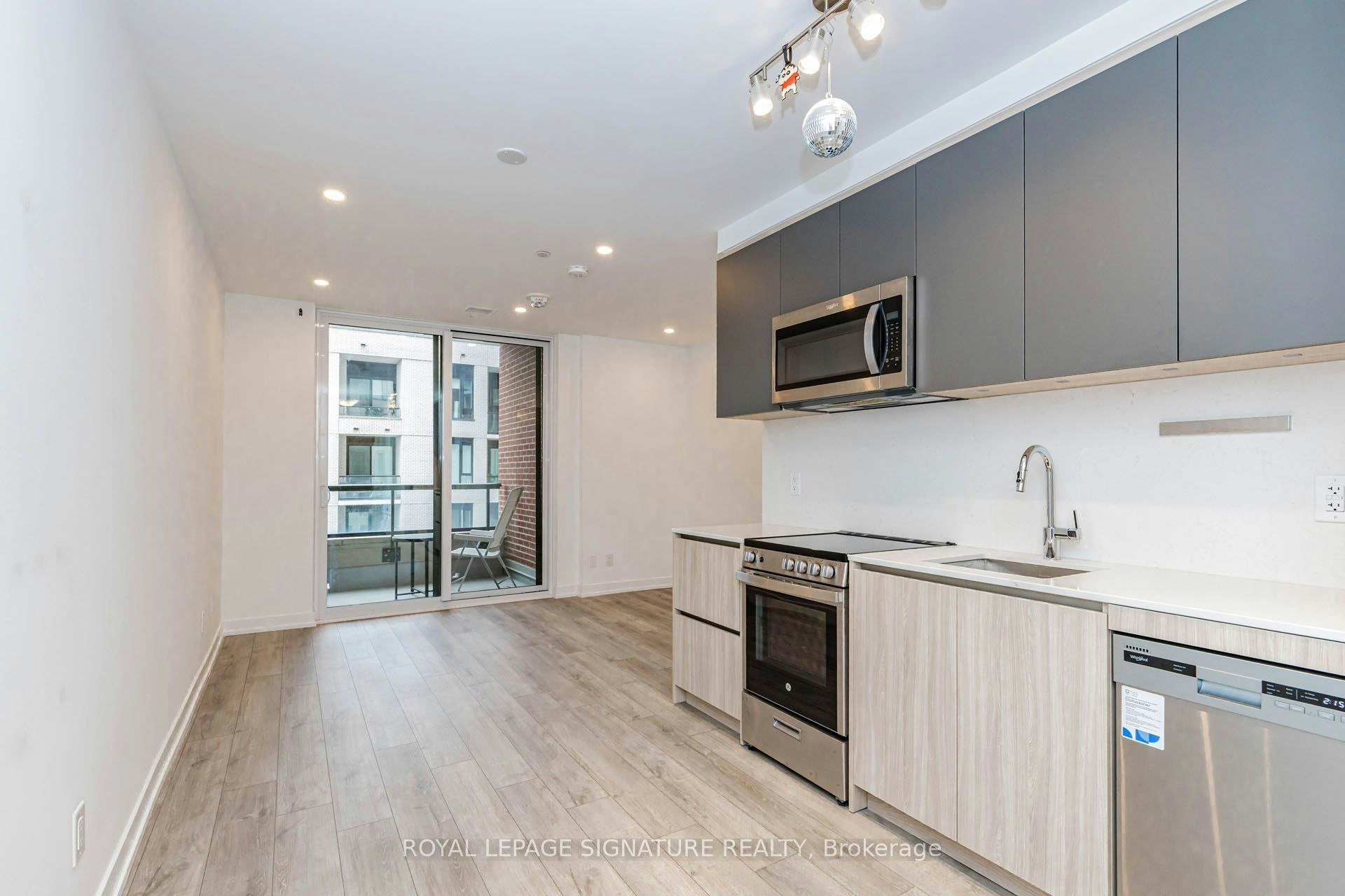 540-3100 Keele Street, Toronto, ON, M3M 0E1 - 5