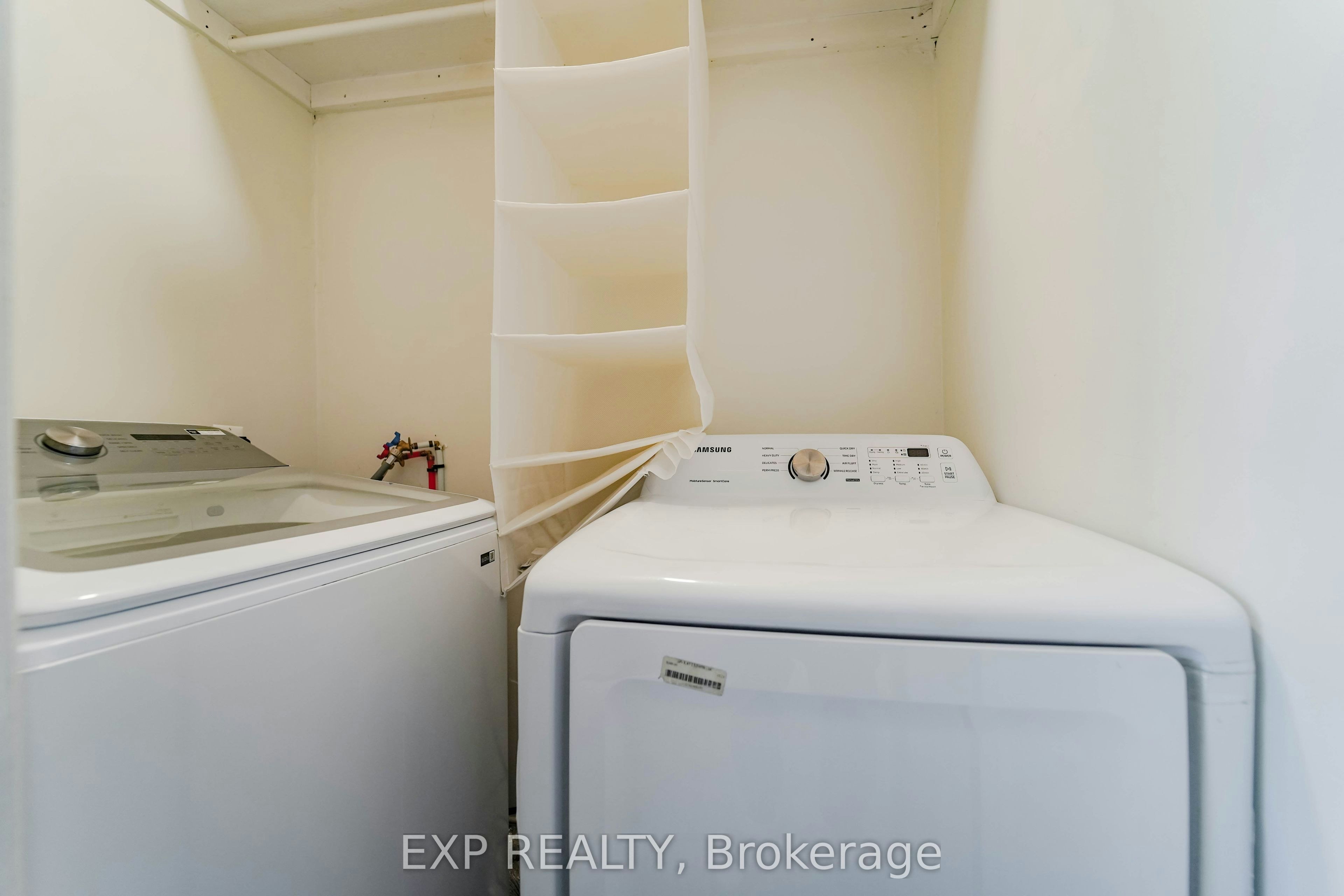 Upper-47 Greendale Avenue, Toronto, ON, M6N 4P4 - 22