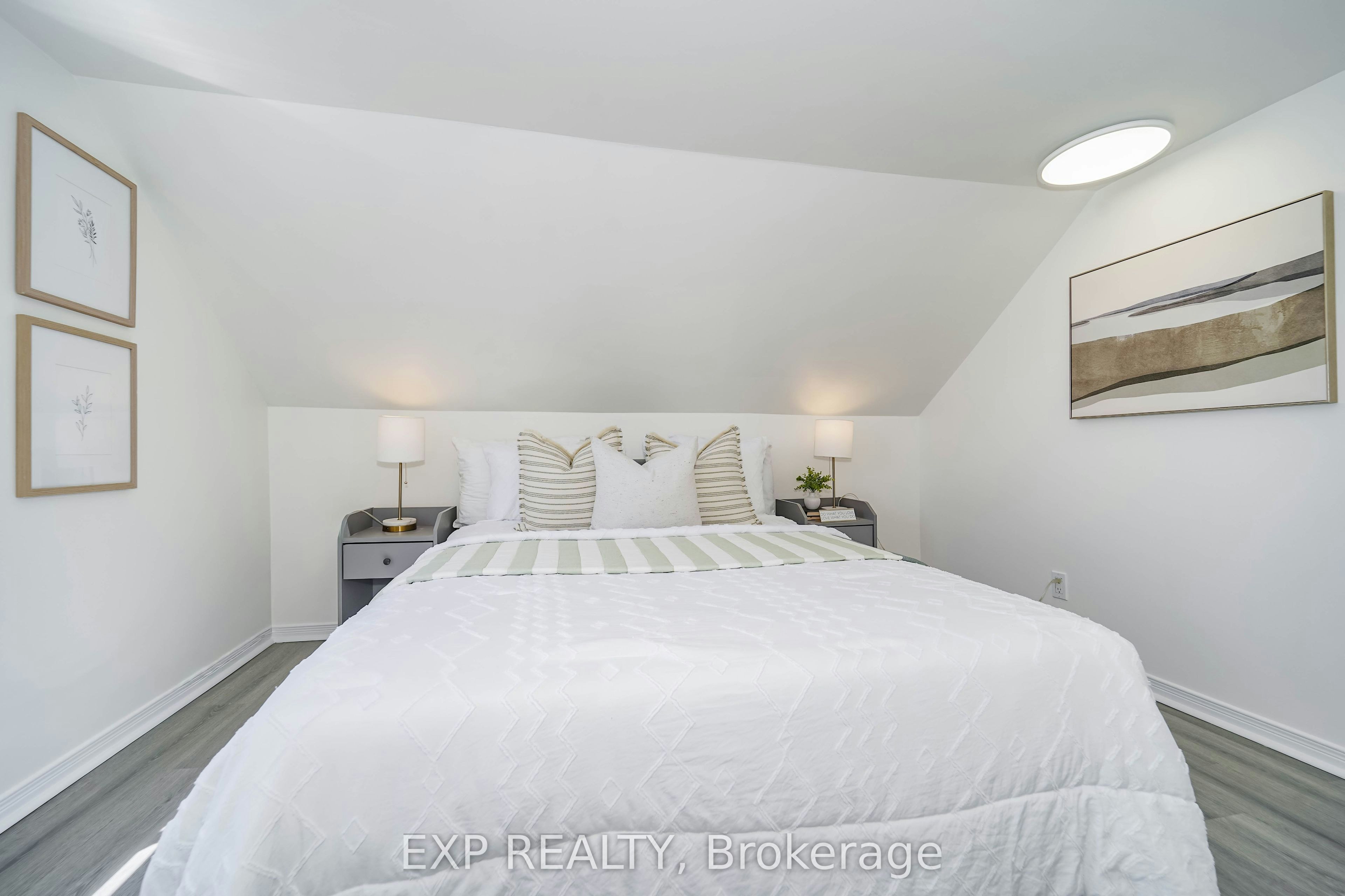 Upper-47 Greendale Avenue, Toronto, ON, M6N 4P4 - 21