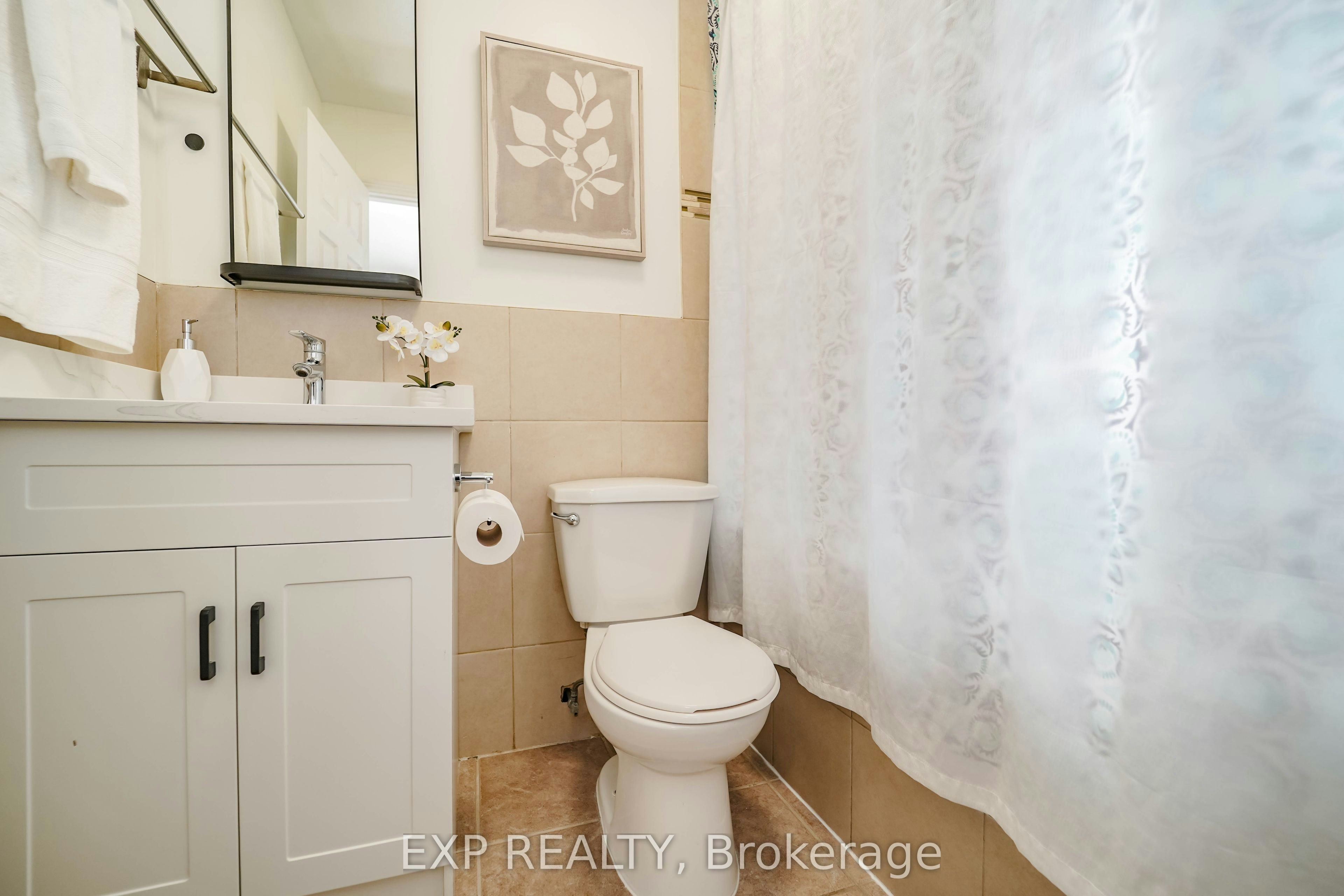 Upper-47 Greendale Avenue, Toronto, ON, M6N 4P4 - 14