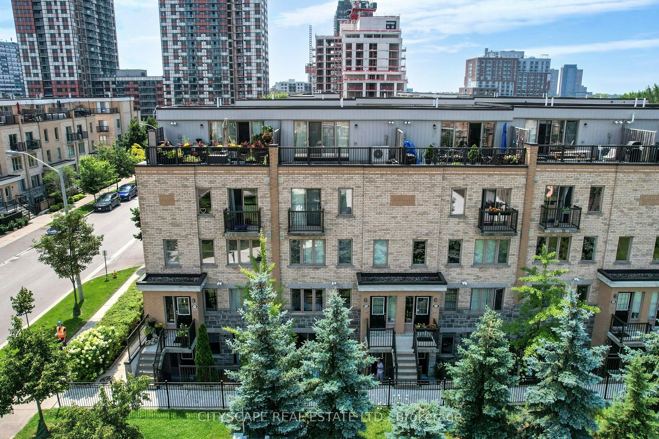 116-9 Foundry Avenue, Toronto, ON, M6H 0B7