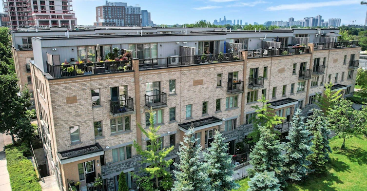 116-9 Foundry Avenue, Toronto, ON, M6H 0B7 - 3