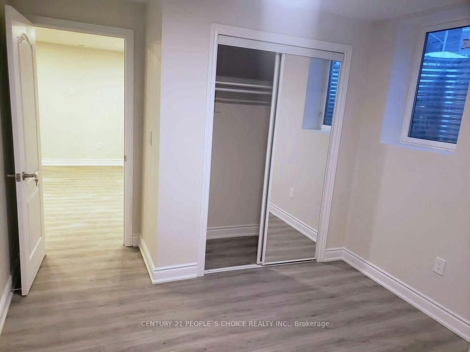 1 (Bsmt)-703 Yates Drive, Milton, ON, L9T 7R5 - 4