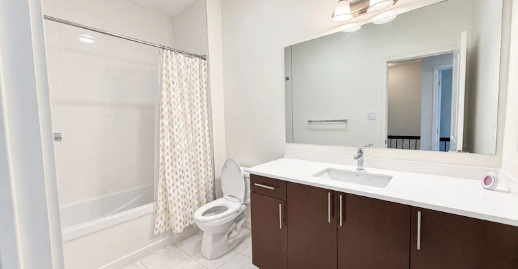 3-211 Squire Crescent, Oakville, ON, L6H 7C3 - 14