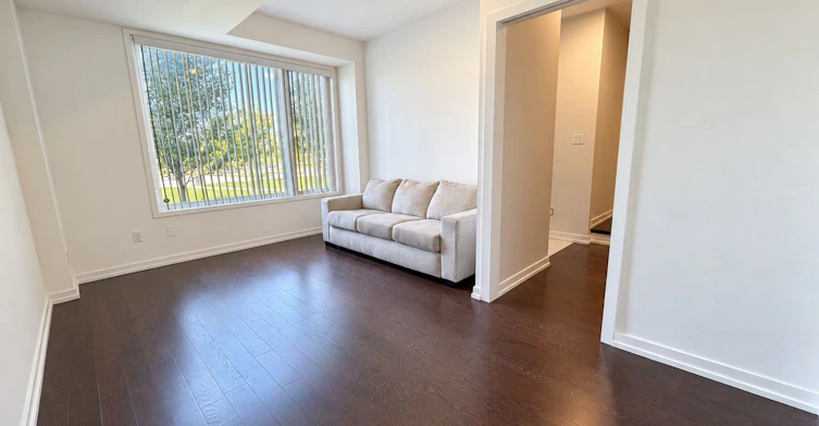 3-211 Squire Crescent, Oakville, ON, L6H 7C3 - 7