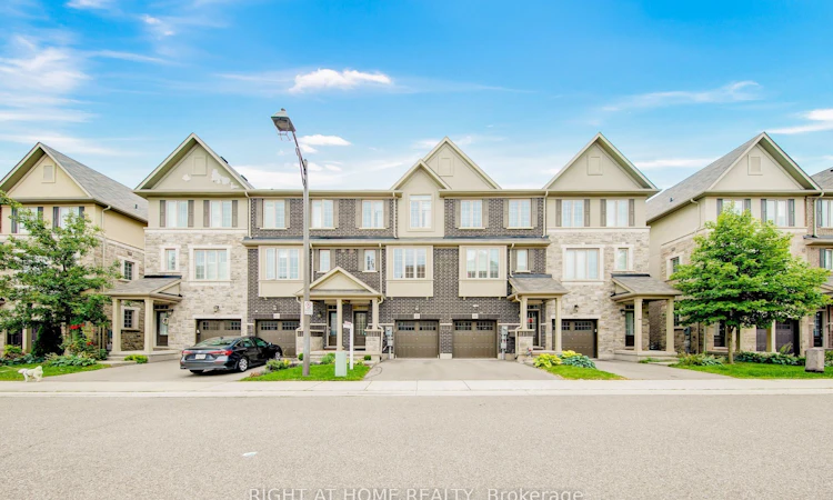 408 Belcourt Common