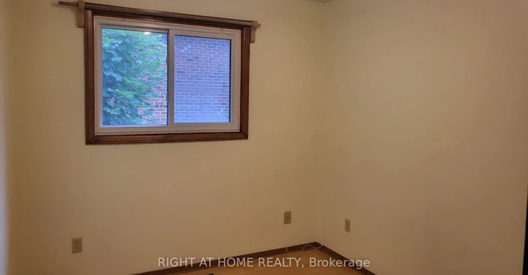 31 Manitou Crescent, Brampton, ON, L6S 2Z6 - 10