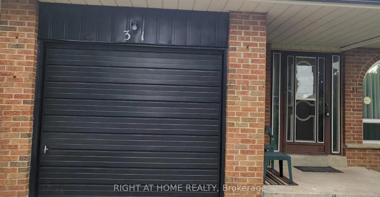 31 Manitou Crescent, Brampton, ON, L6S 2Z6 - 2