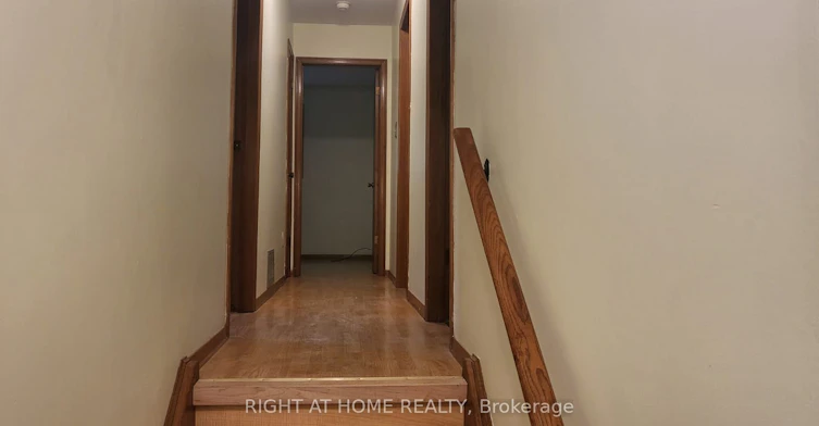 31 Manitou Crescent, Brampton, ON, L6S 2Z6 - 9