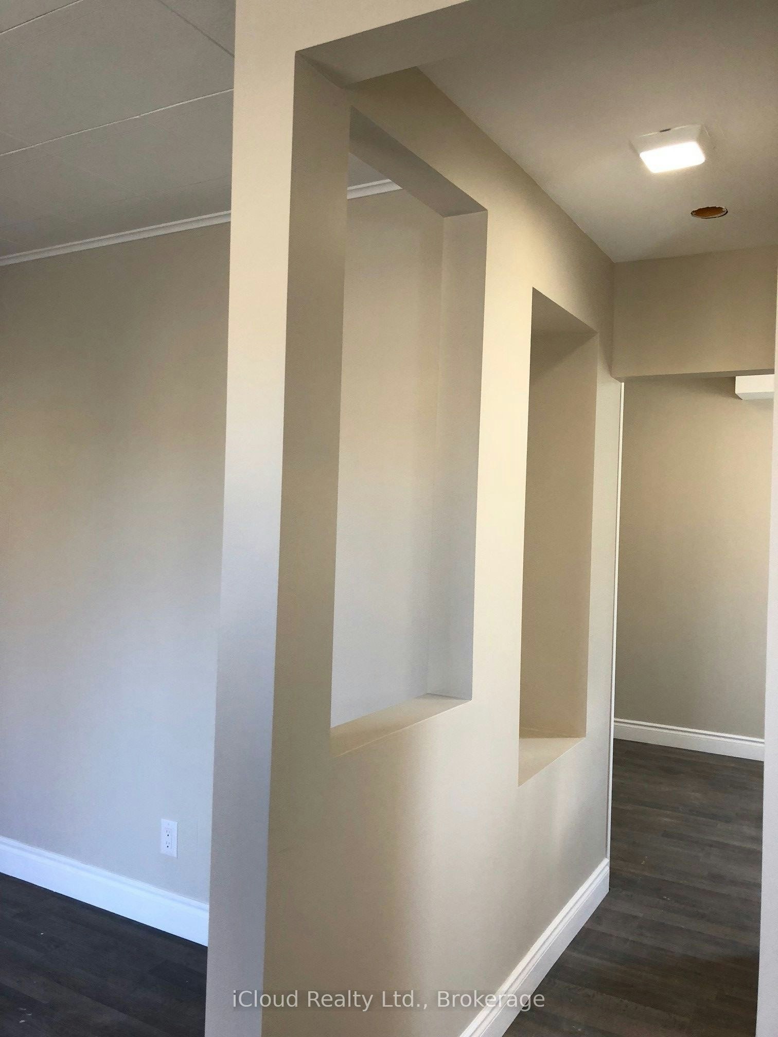 2C-795 Lakeshore Road E, Mississauga, ON, L5E 1C8 - 6