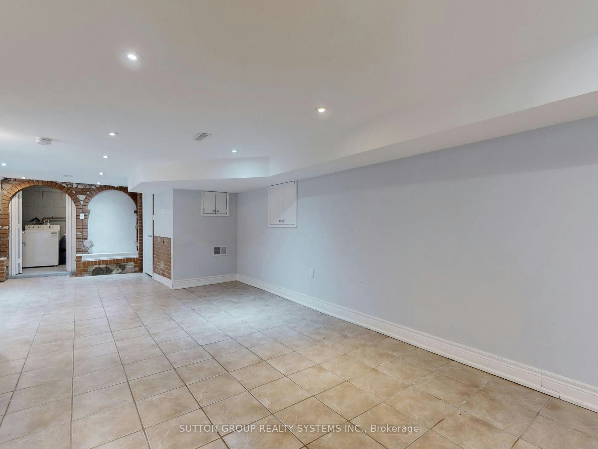 35 Day Avenue, Toronto, ON, M6E 3V7 - 14