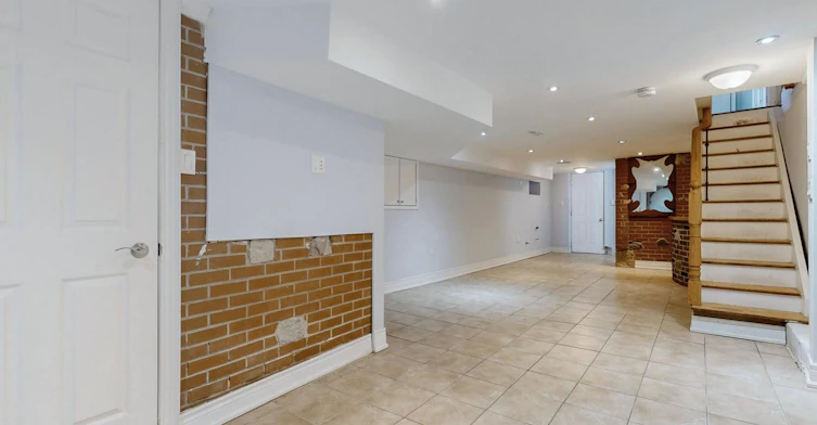 35 Day Avenue, Toronto, ON, M6E 3V7 - 13