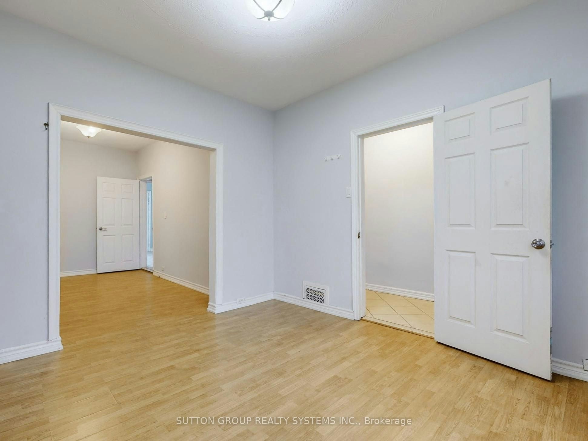 35 Day Avenue, Toronto, ON, M6E 3V7 - 3