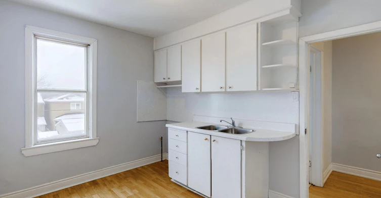 35 Day Avenue, Toronto, ON, M6E 3V7 - 10