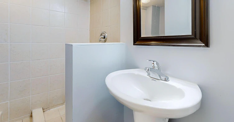 35 Day Avenue, Toronto, ON, M6E 3V7 - 18