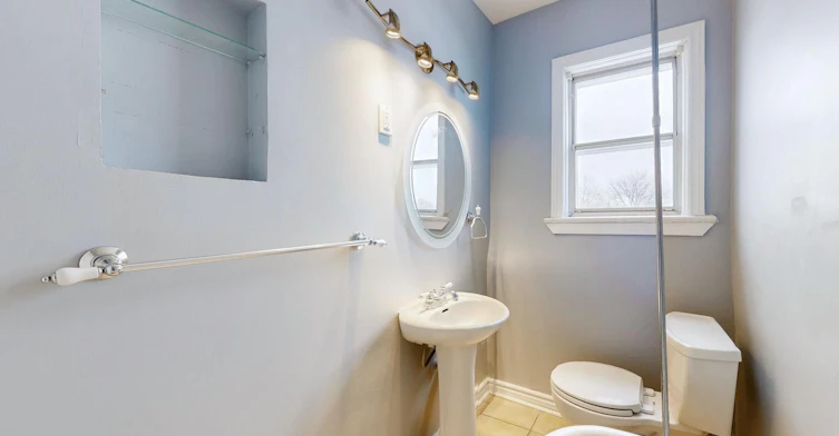 35 Day Avenue, Toronto, ON, M6E 3V7 - 12