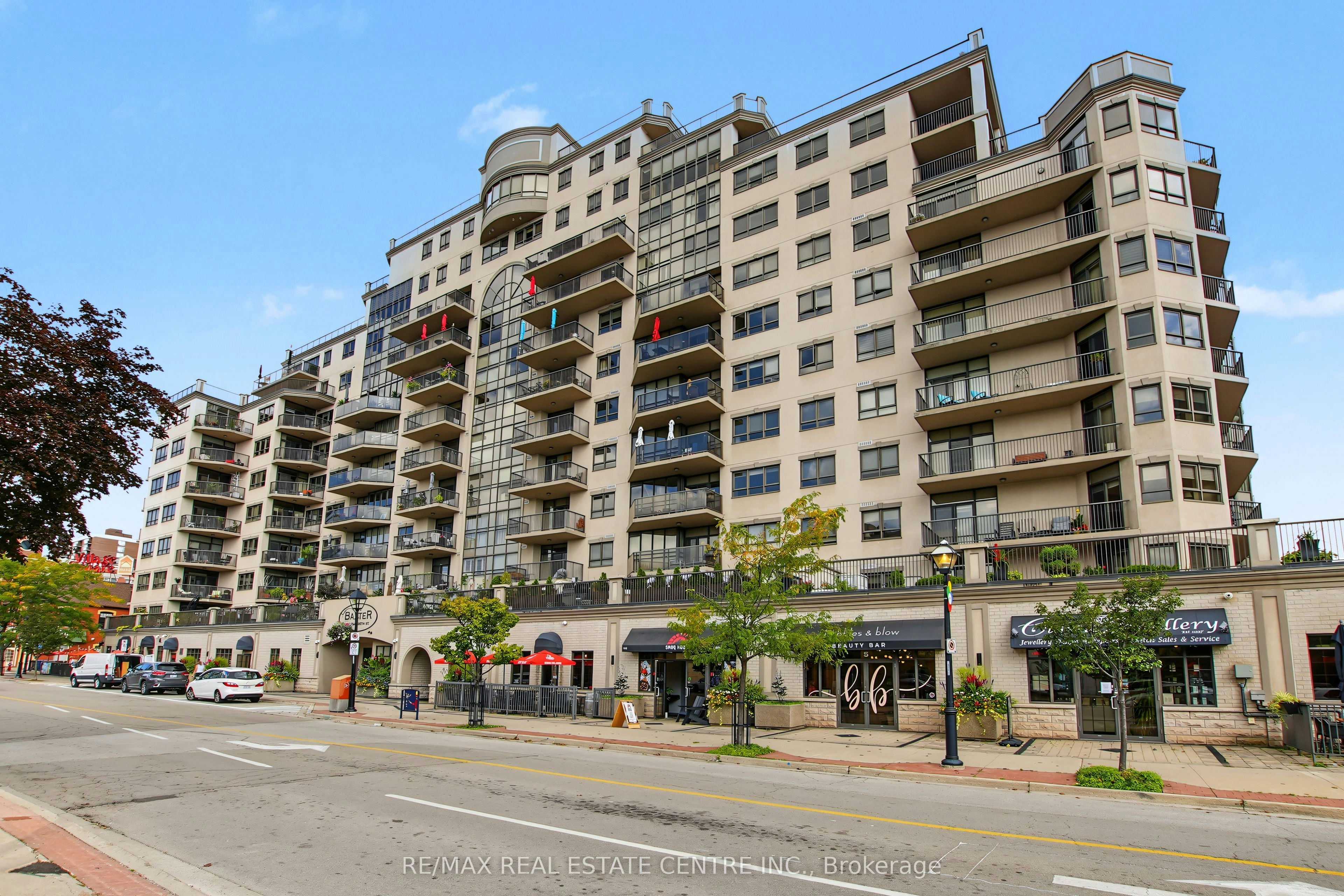 903-399 Elizabeth Street, Burlington, ON, L7R 0A4