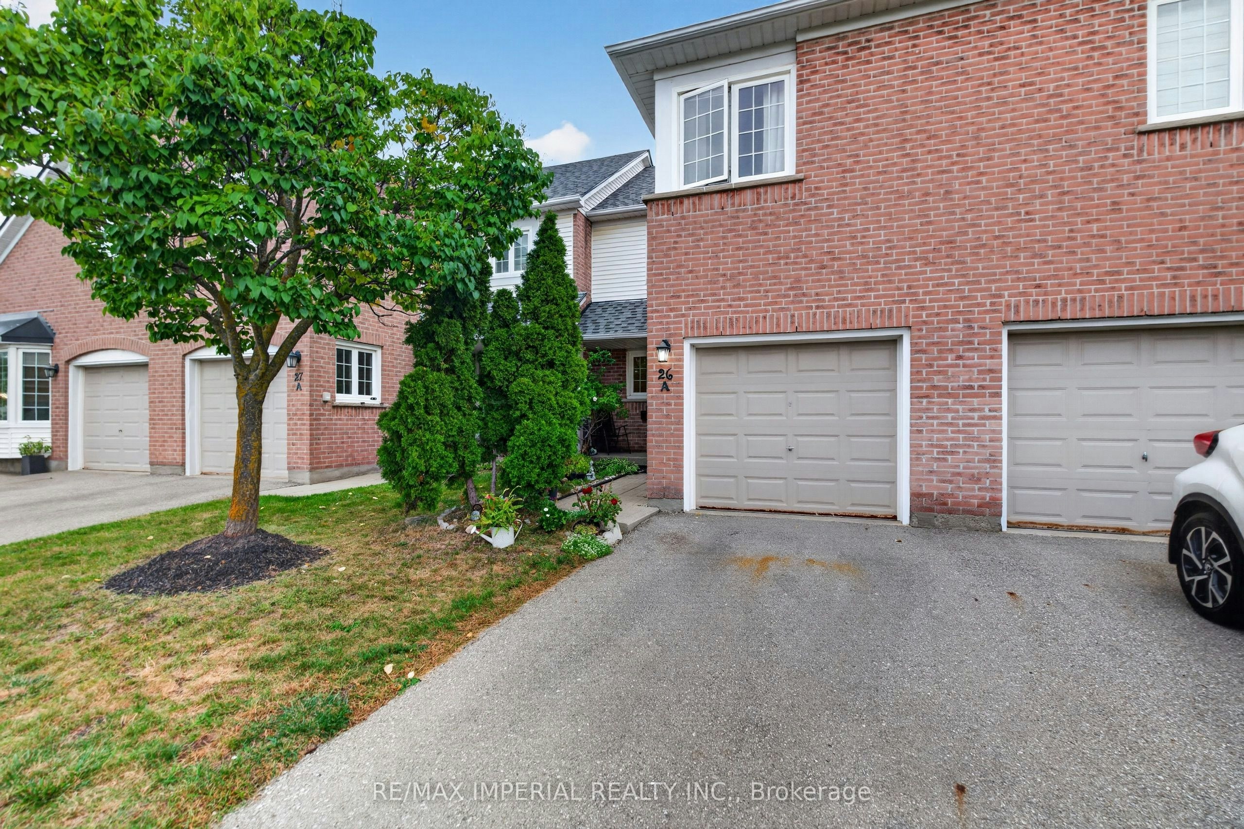 26A-5205 Glen Erin Drive E, Mississauga, ON, L5M 5N6