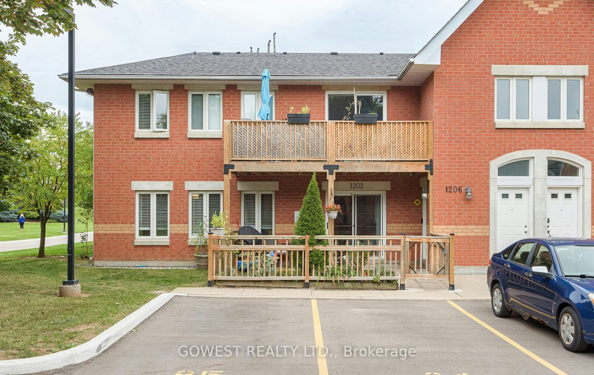 1202-4140 Foxwood Drive, Burlington, ON, L7M 4R4