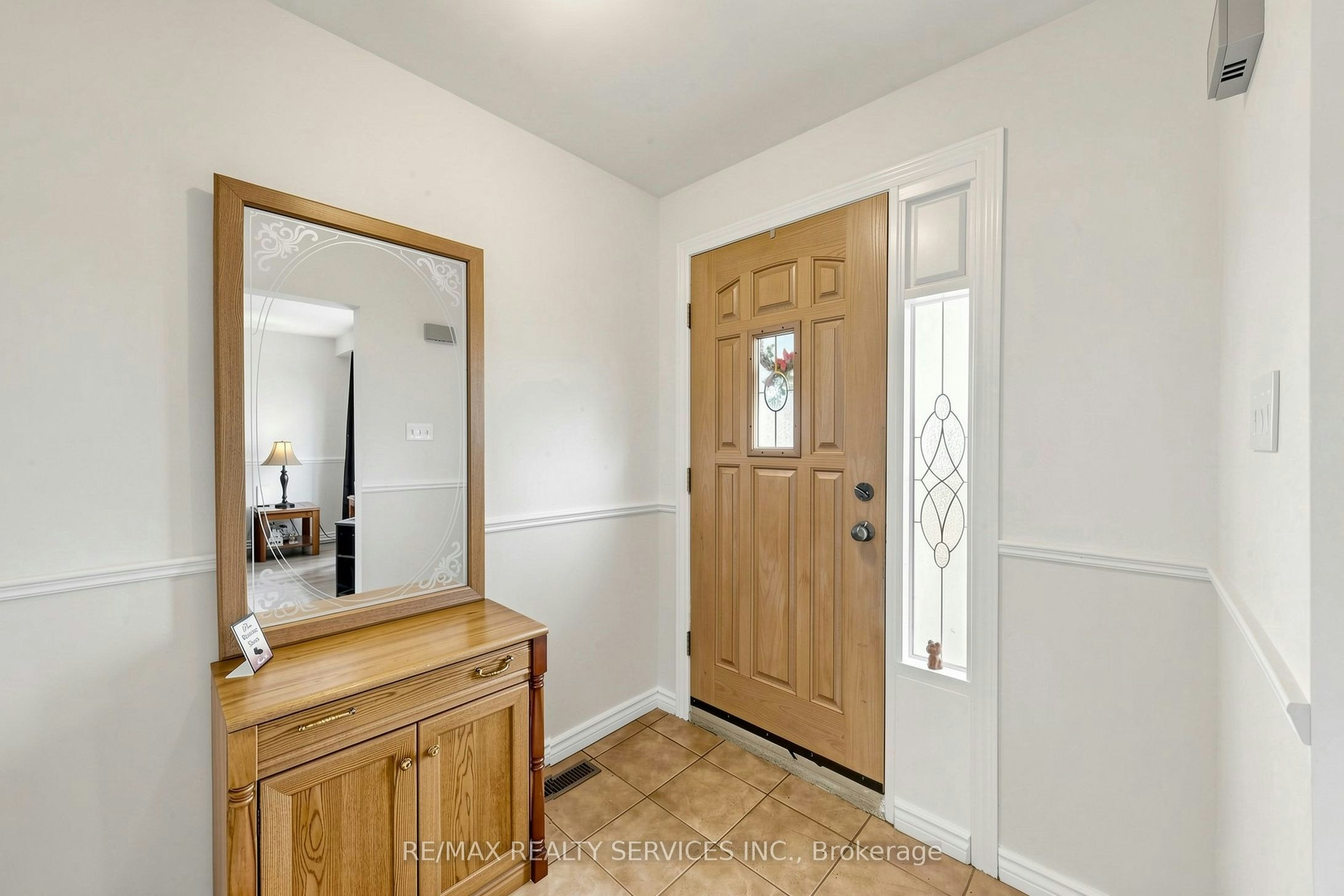 54 Griselda Crescent, Brampton, ON, L6S 1M3 - 7