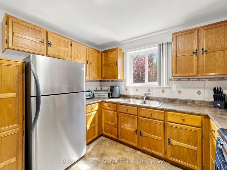 54 Griselda Crescent, Brampton, ON, L6S 1M3 - 18