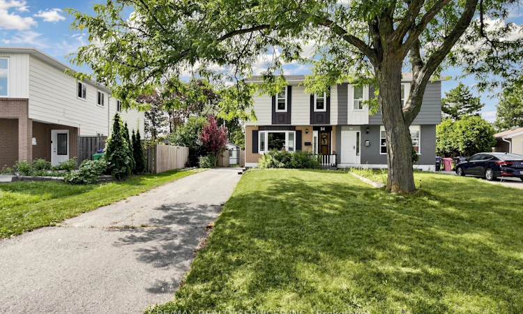 54 Griselda Crescent