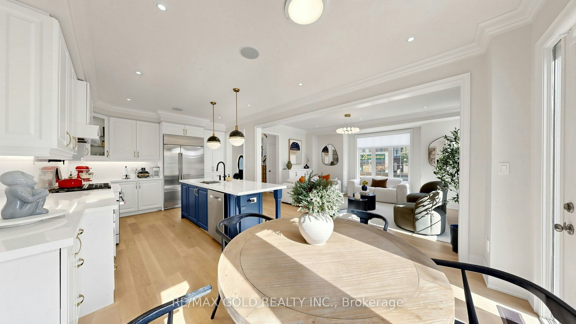 125 Burnhamthorpe Road E, Oakville, ON, L6H 3R4 - 16
