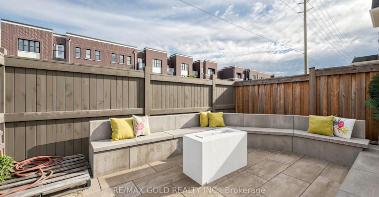 125 Burnhamthorpe Road E, Oakville, ON, L6H 3R4 - 49