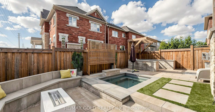 125 Burnhamthorpe Road E, Oakville, ON, L6H 3R4 - 46