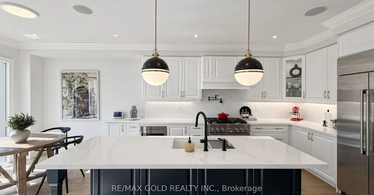 125 Burnhamthorpe Road E, Oakville, ON, L6H 3R4 - 12