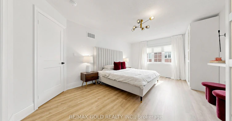 125 Burnhamthorpe Road E, Oakville, ON, L6H 3R4 - 26