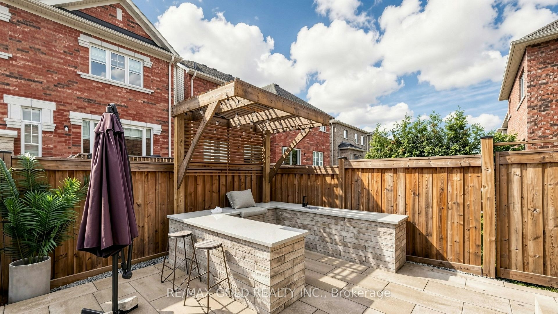 125 Burnhamthorpe Road E, Oakville, ON, L6H 3R4 - 50