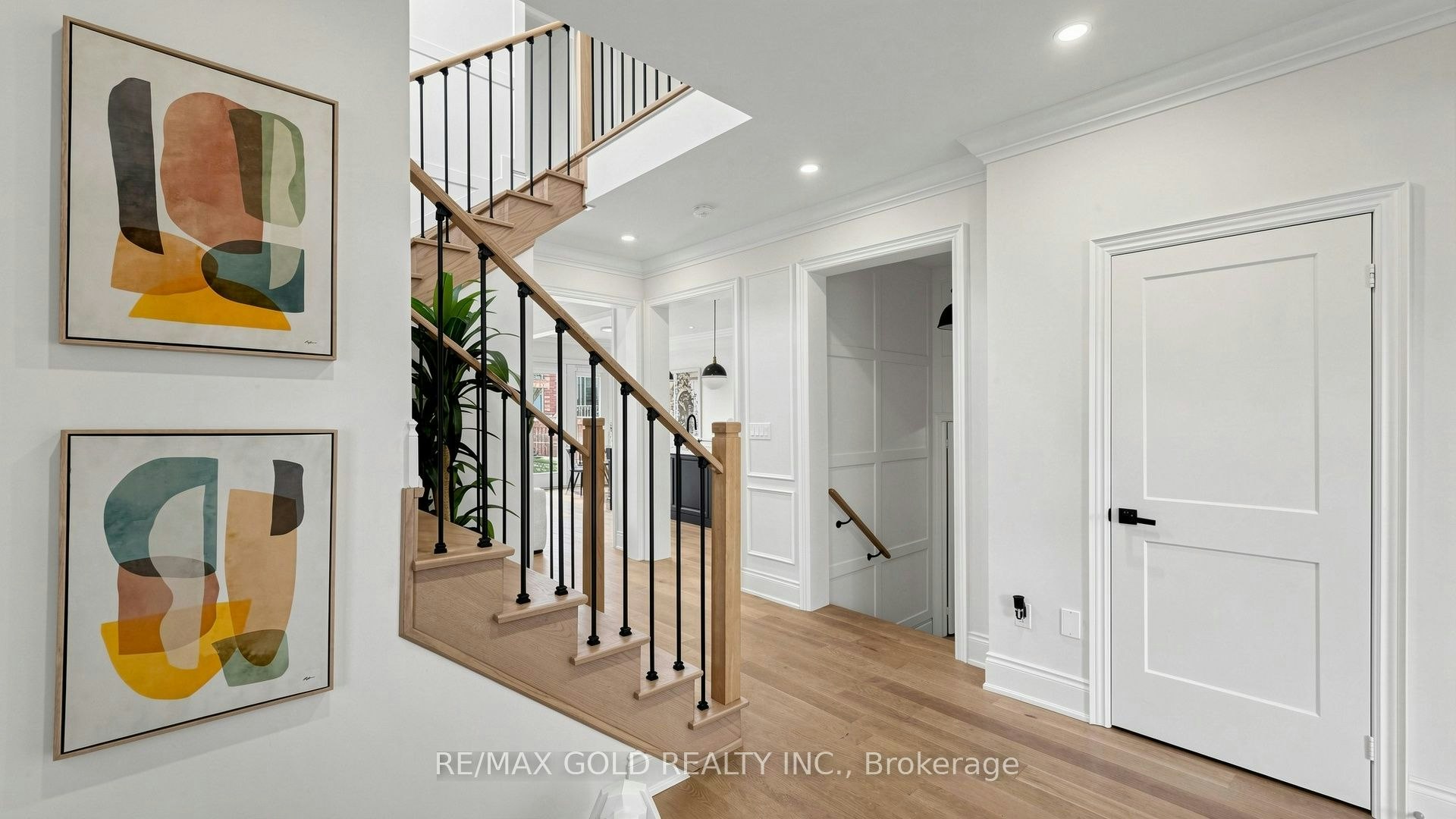 125 Burnhamthorpe Road E, Oakville, ON, L6H 3R4 - 24